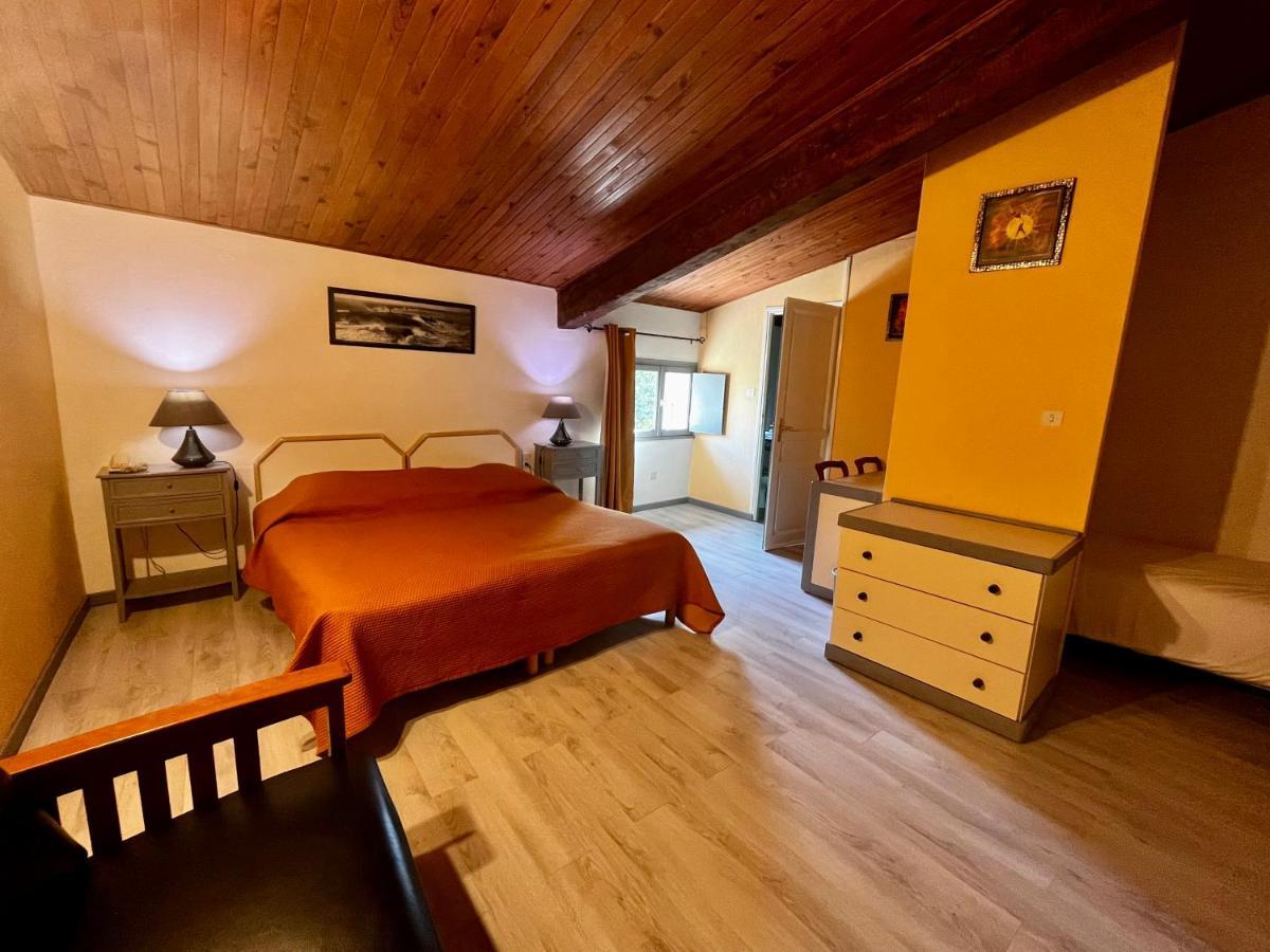 Hotel Mas De L'Espaire Les Vans Εξωτερικό φωτογραφία